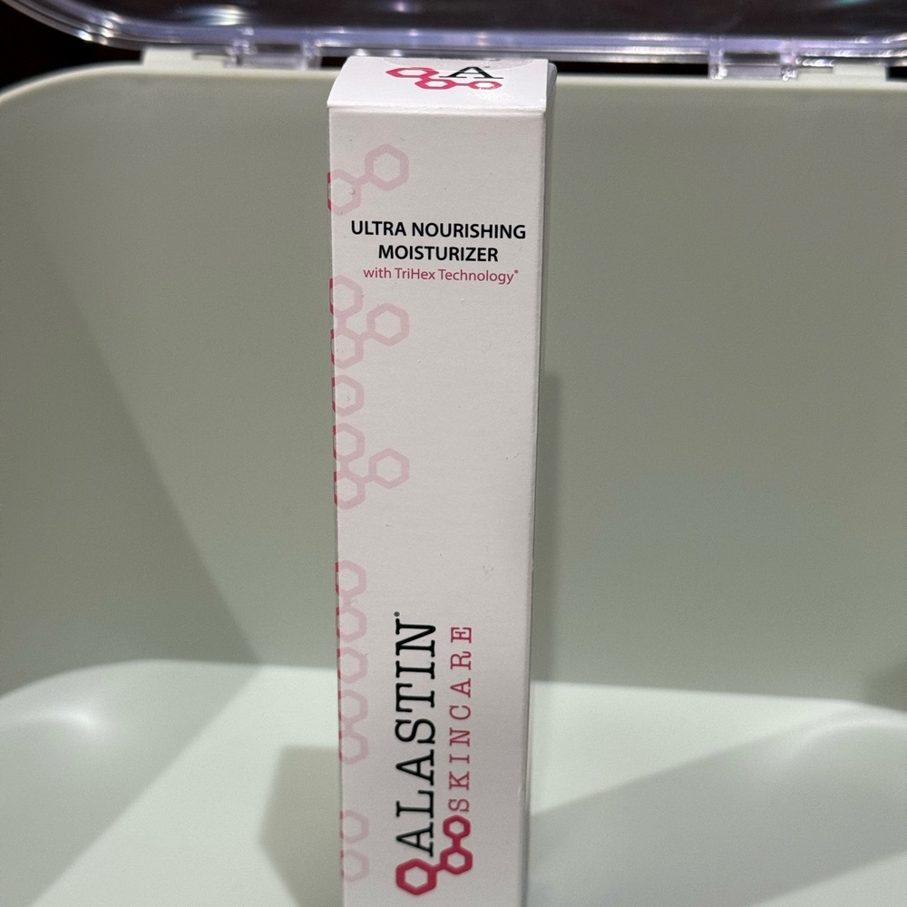 Alastin Skincare Ultra Nourishing Moisturizer